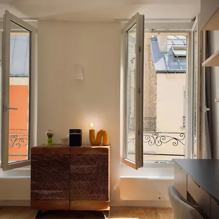Daire Cosy Et Calme 17 Batignolles