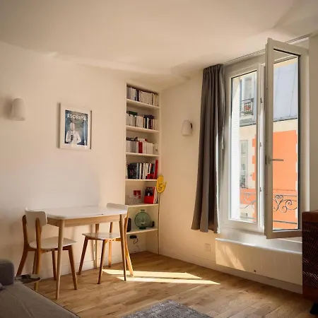 Daire Cosy Et Calme 17 Batignolles Paris