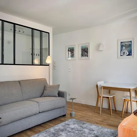 Cosy Et Calme 17 Batignolles Paris